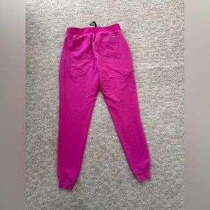 Limited edition Electric Orchid Figs M/Tall jogger